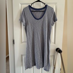 Universal Thread Navy and White Striped Tshirt Dress Size M